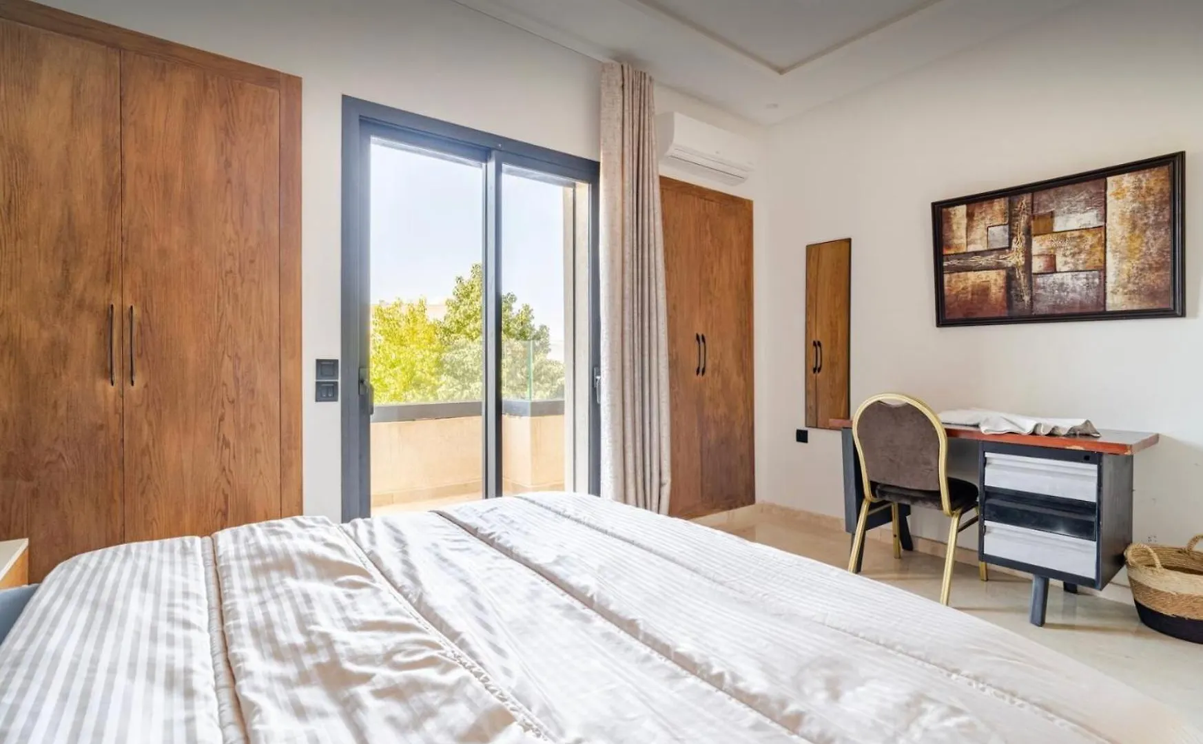 Exotic Vip Villa Family Only -Housekeeper ,Billard,Ping-Pong,Piscine Privee Marrakesh 0*,