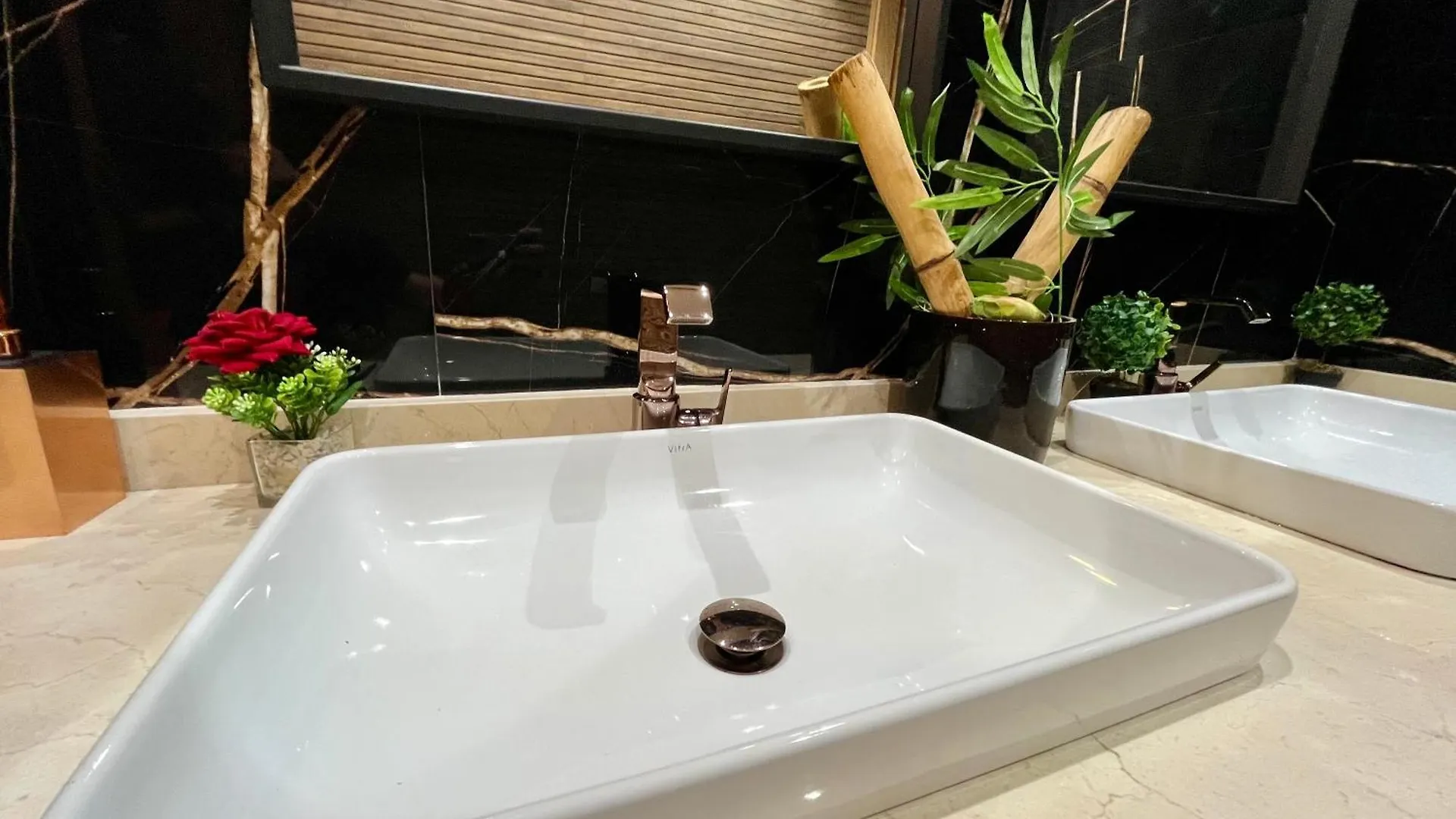 Exotic Vip Villa Family Only -Service Chambre,Billard,Ping-Pong,Piscine Privee Chauffee Sur Demande Marrakesh 0*,