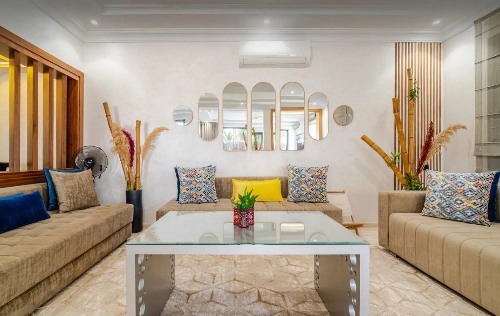 Exotic Vip Villa Family Only -Service Chambre,Billard,Ping-Pong,Piscine Privee Chauffee Sur Demande Marrakesh 0*,  Morocco