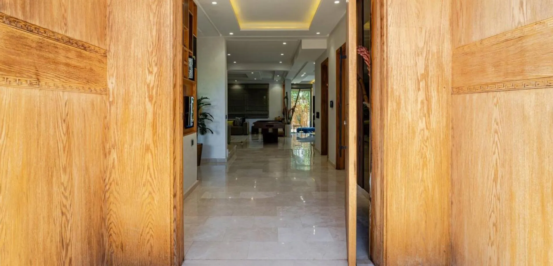 Exotic Vip Villa Family Only -Service Chambre,Billard,Ping-Pong,Piscine Privee Chauffee Sur Demande Marrakesh