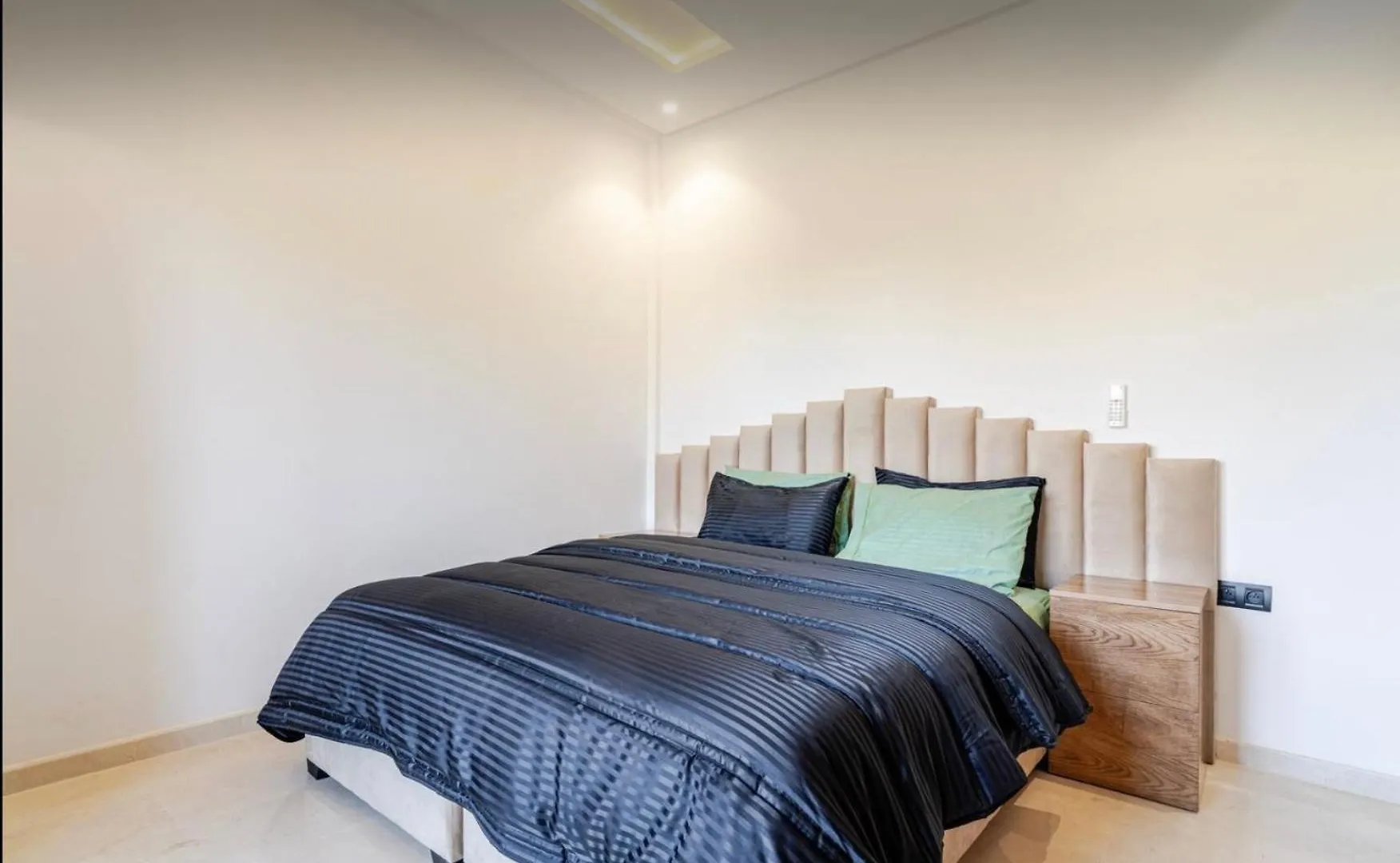Exotic Vip Villa Family Only -Service Chambre,Billard,Ping-Pong,Piscine Privee Chauffee Sur Demande Marrakesh