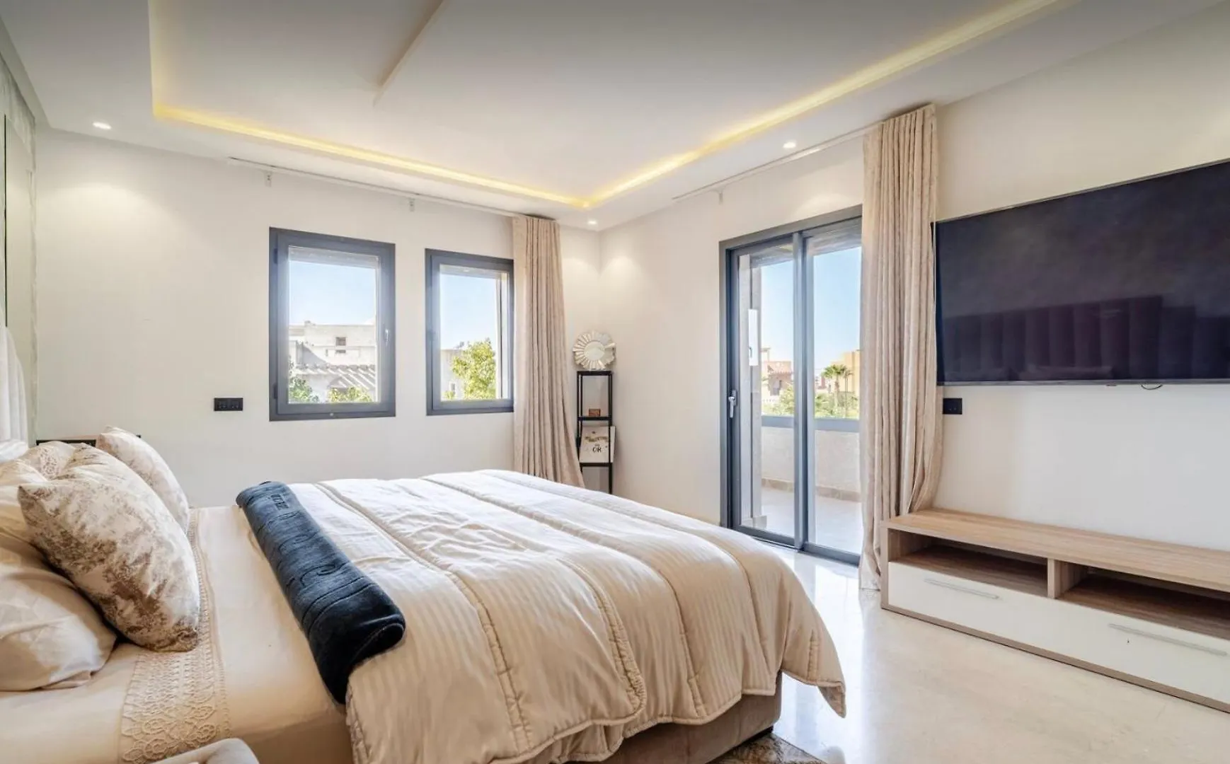 Exotic Vip Villa Family Only -Service Chambre,Billard,Ping-Pong,Piscine Privee Chauffee Sur Demande Marrakesh Morocco